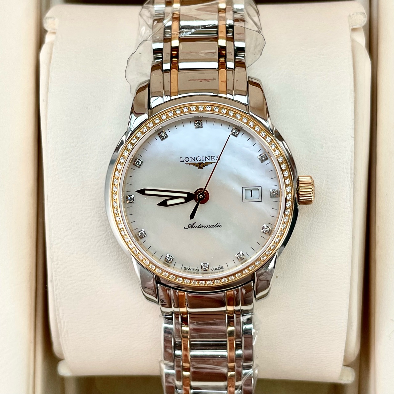 9.8新 浪琴索尹米亚系列钢18K金自动机械表钻石女表L2.563.5.87.7