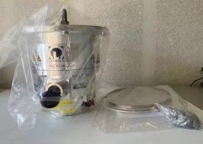Leybold涡轮分子真空泵，型号：TURBOVAC MAG