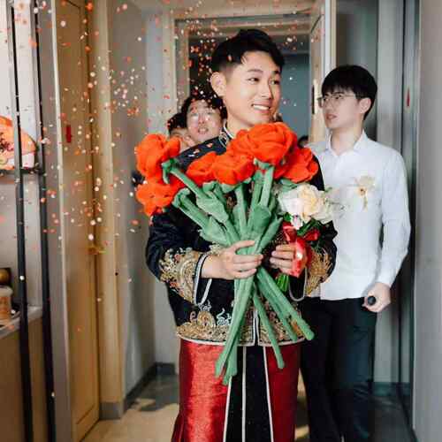 接亲一路生花文明堵门游戏道具超大玫瑰花仿真款花束成品婚庆用品