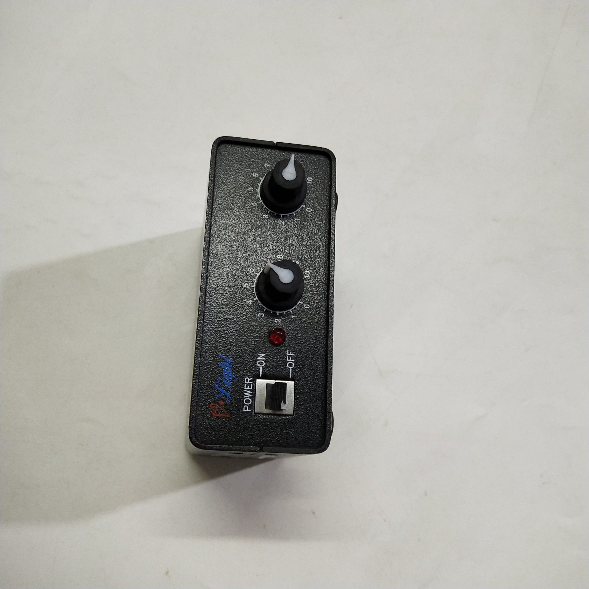 纬朗VL-DDSZ-11光电控制器 拆机二手ID-15D-2