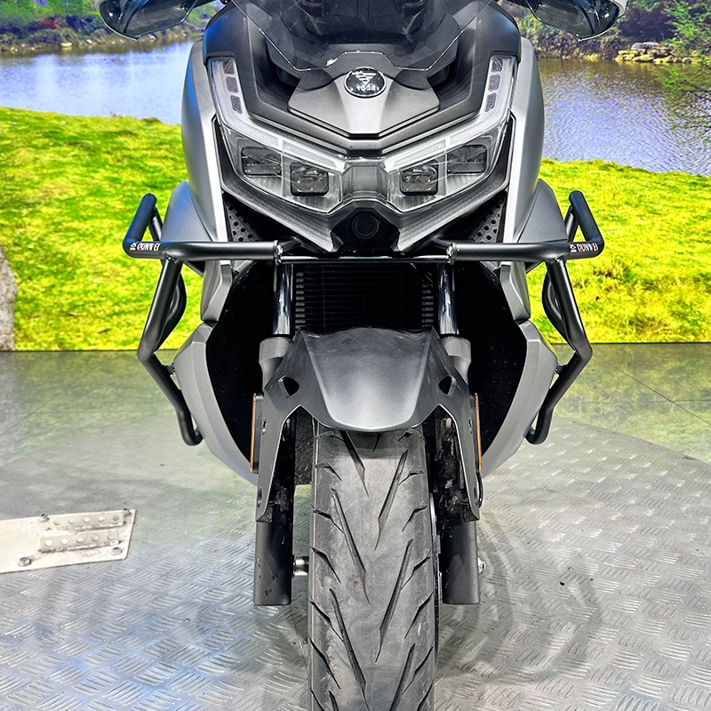隆鑫无极SR250GT保险杠防摔护杠排气管侧护杠LX250T脚踏板配件