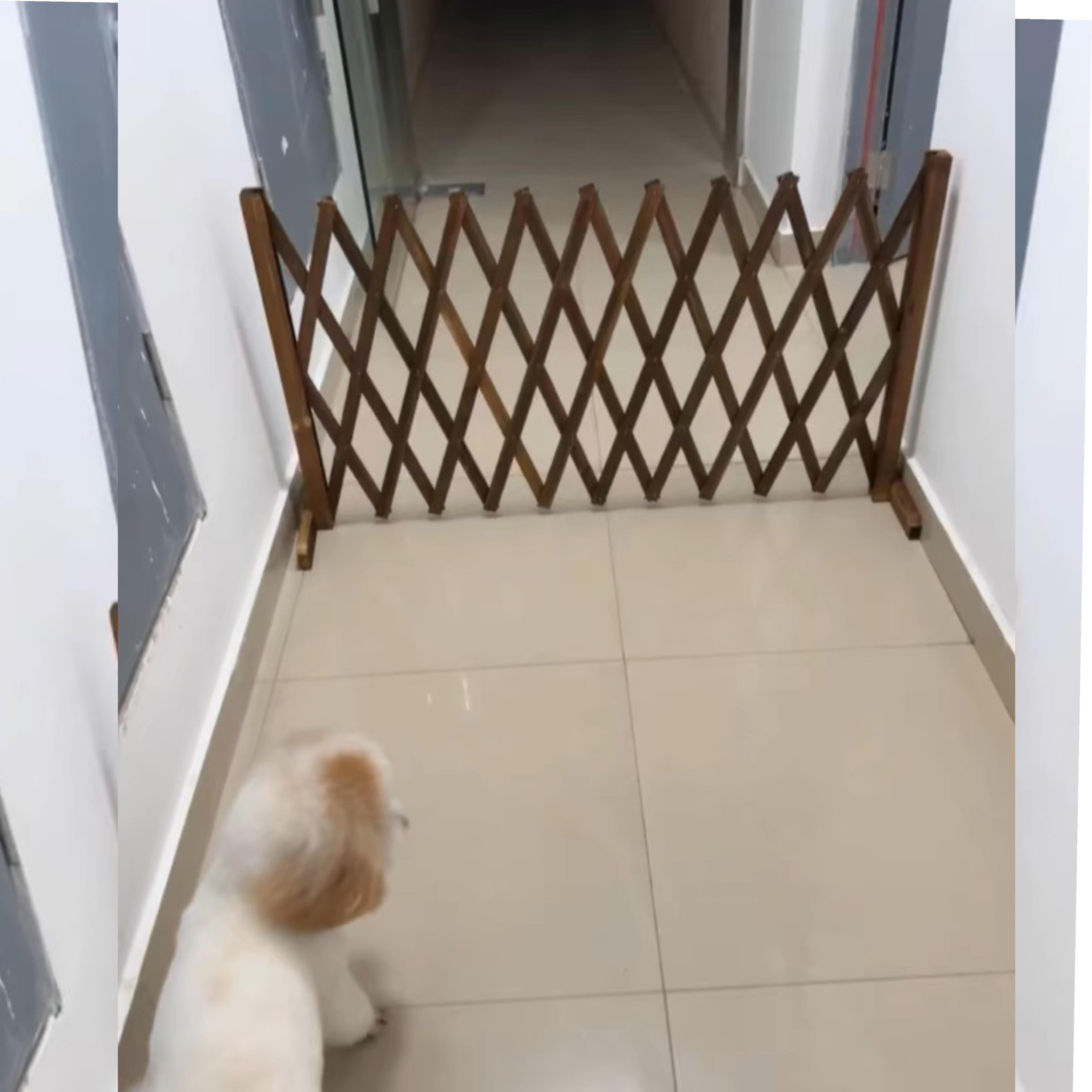 可伸缩宠物围栏 拦狗护栏 阳台隔离门 适用小型宠物的隔断 可调高