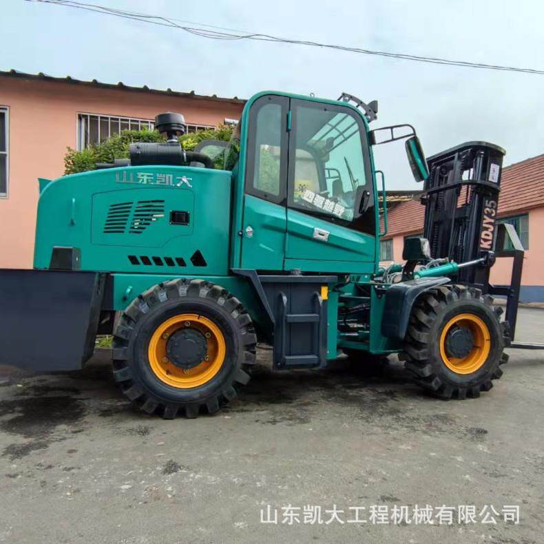 一体机装卸车工地搬运四驱越野叉车内燃堆高搬运车柴油越野叉车