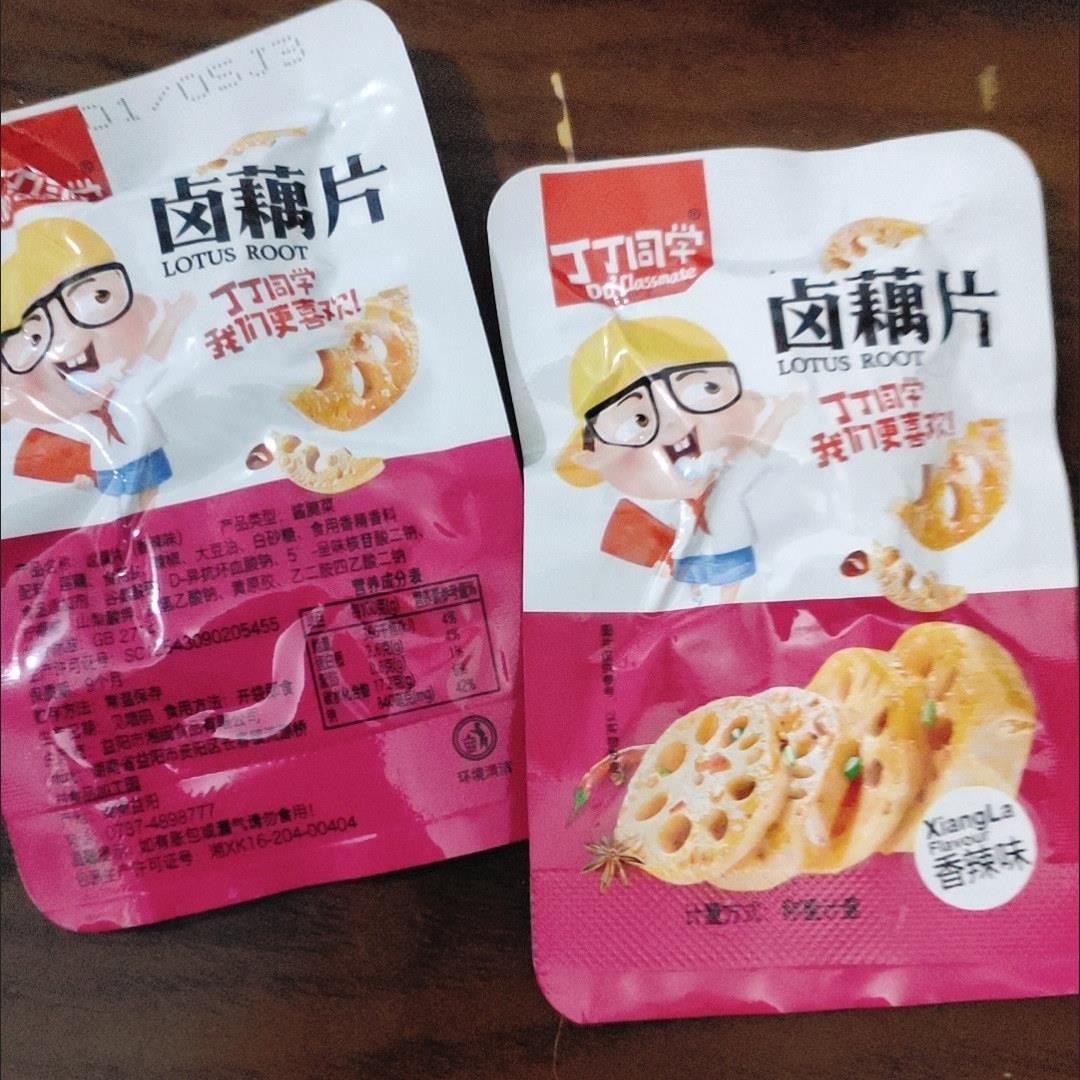 丁丁同学香辣藕片脆莲藕片黑鸭味藕丁麻辣条卤味下饭菜宿舍休闲解