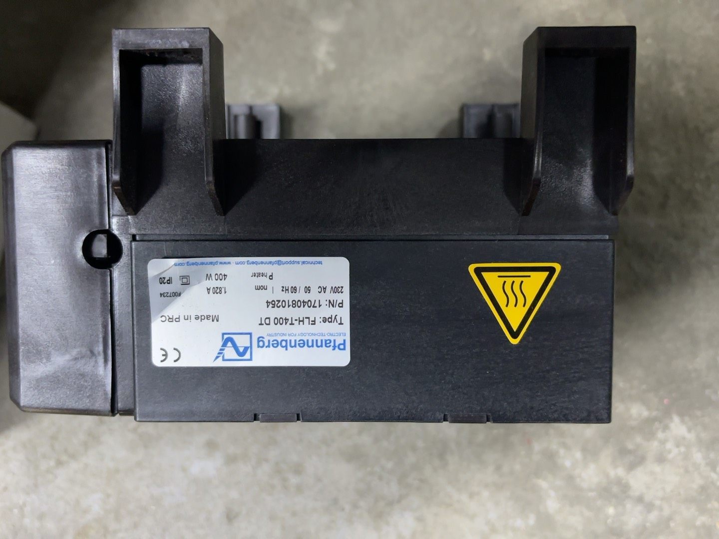 德国百能堡柜内温控器 FLH-T400 DT