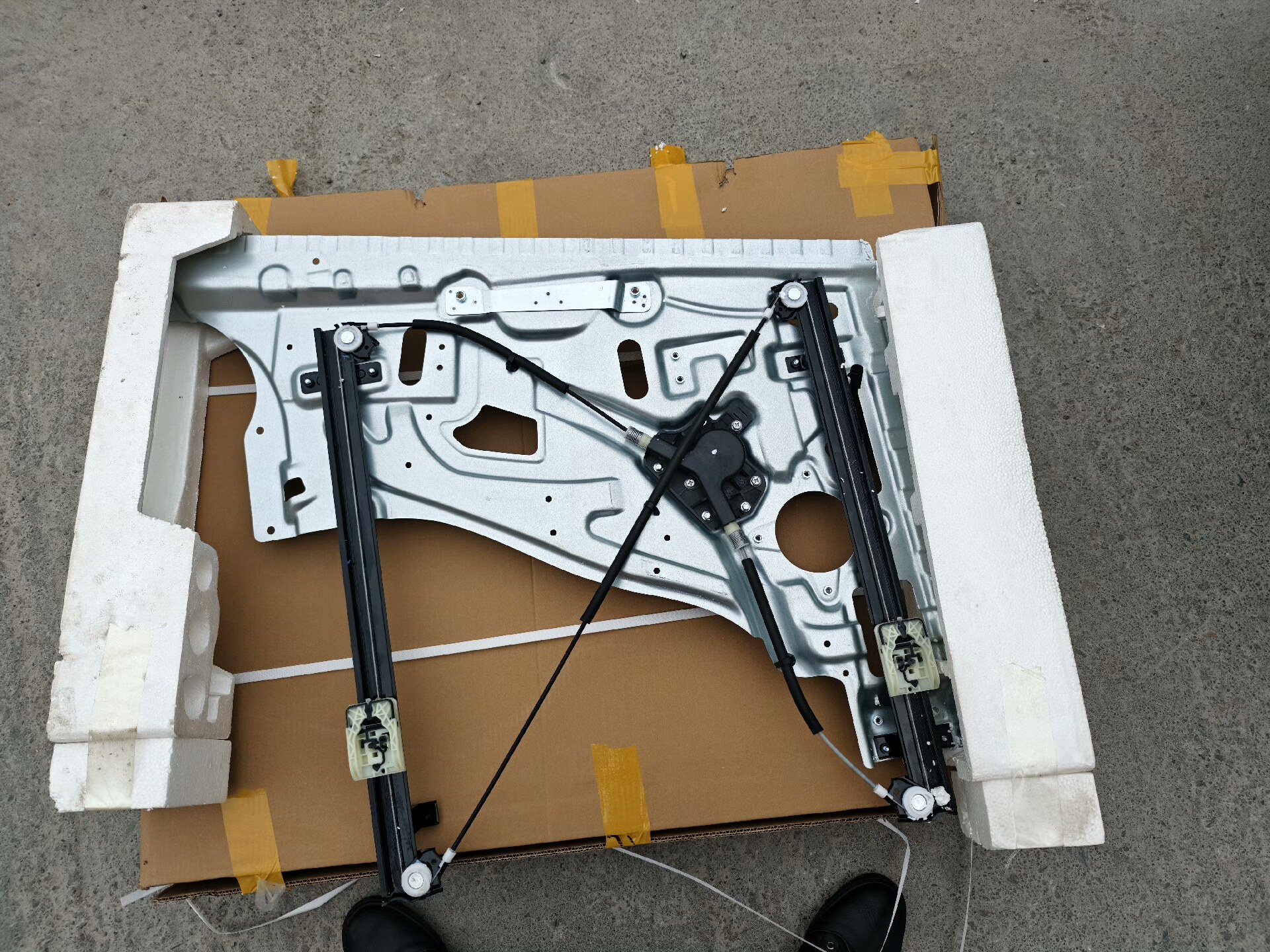 豪沃MAX玻璃升降器