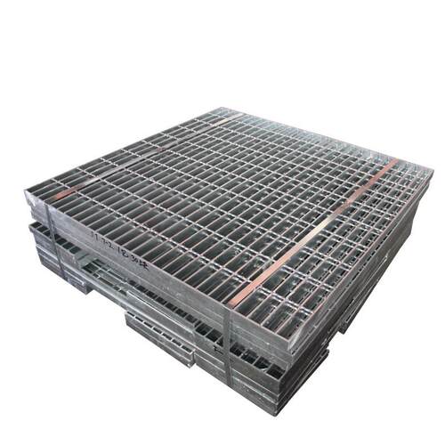 镀锌楼梯踏步板 重型插接钢格栅网格板 平台钢格板格栅现货厂家