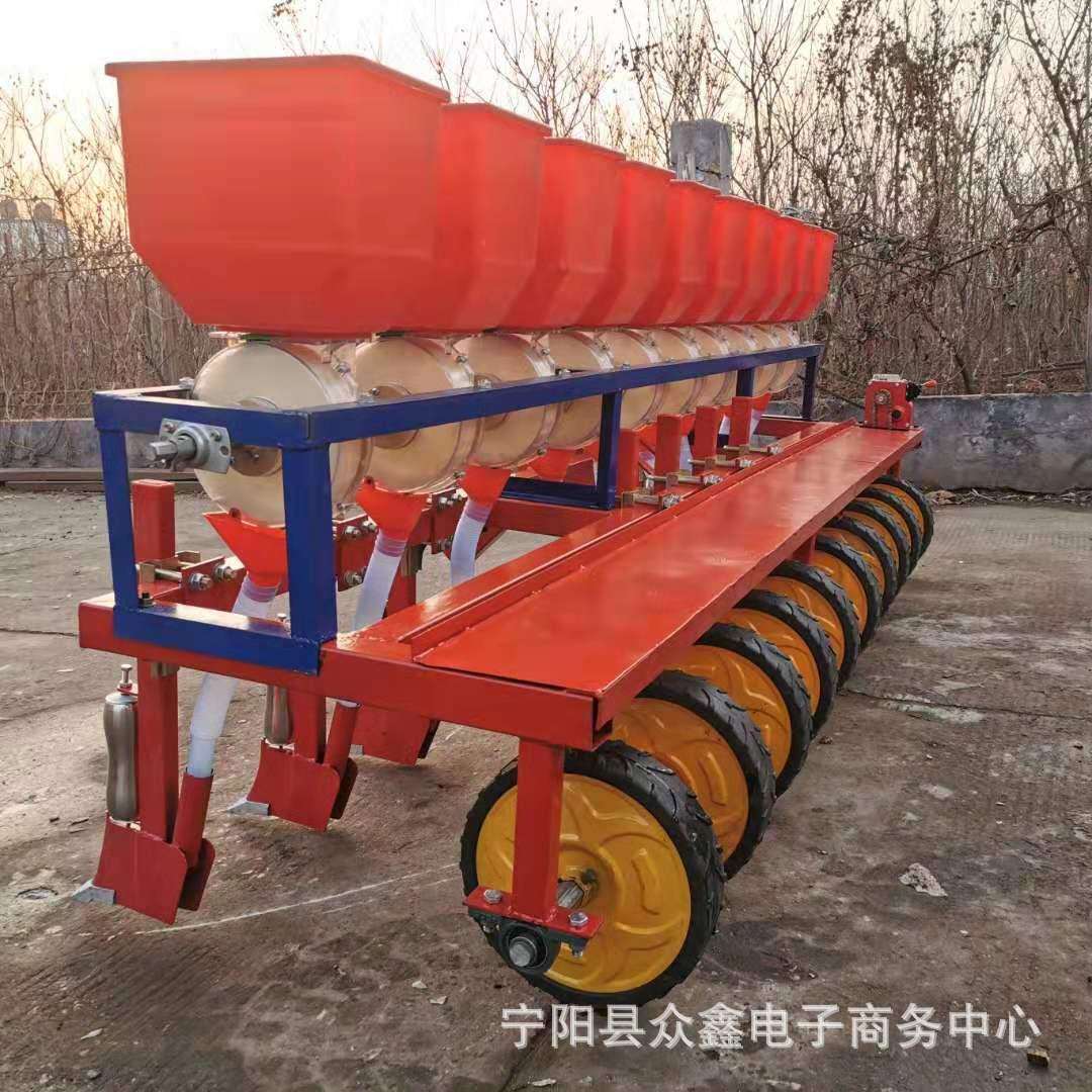 墨西哥用玉米大豆精播机浆腿免耕拖拉机带动种花生的机子
