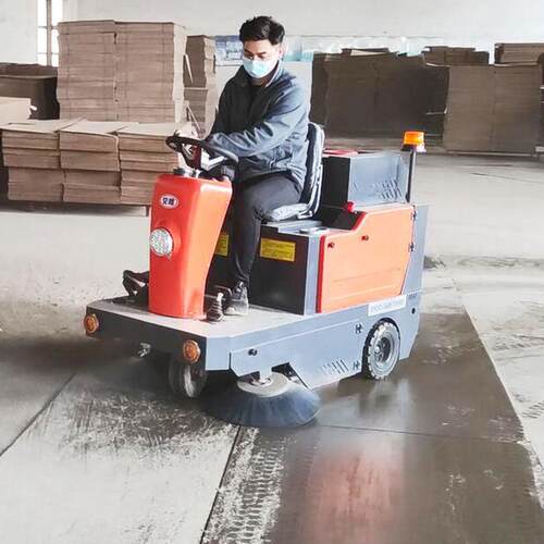 艾隆扫地车工厂 道路清扫驾驶式扫地机 工业电动清扫车厂家可定制