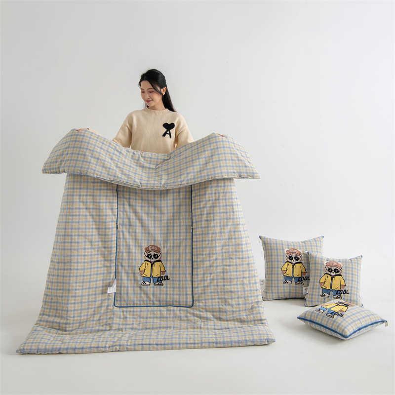 新款全棉抱枕被子车载可折叠午睡办公室靠垫夏凉被两用空调被批发,居家布艺,靠垫/抱枕,淘宝优惠券,粉丝福利购,淘宝优惠卷