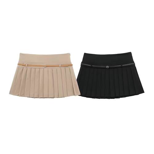 Women's wide pleated skirt with anti glare lettering short