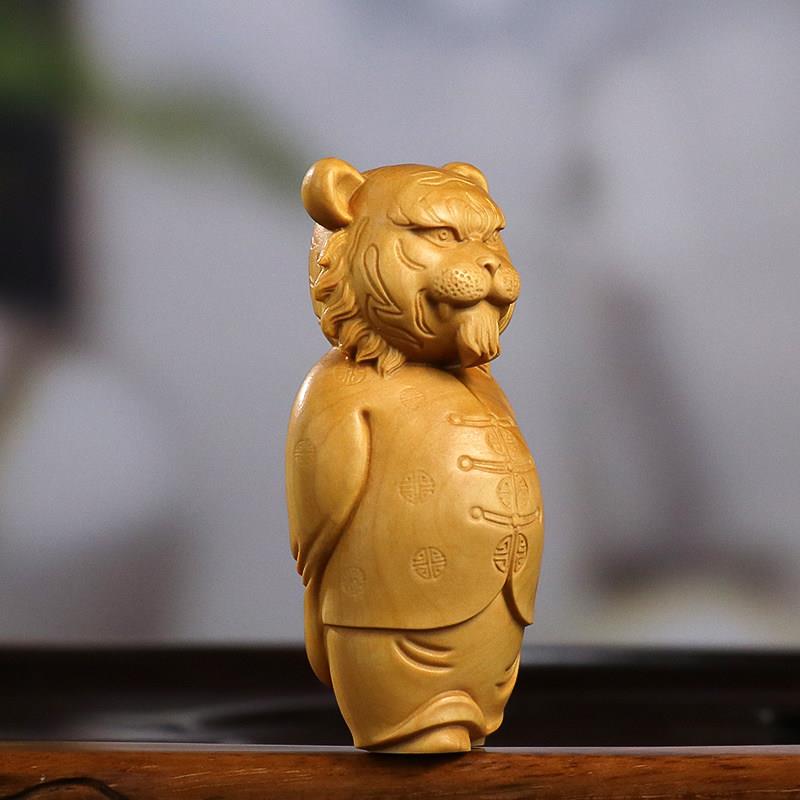 黄木雕老虎新杨中式木虎财主质生肖动车物文玩手件男随身盘玩虎虎