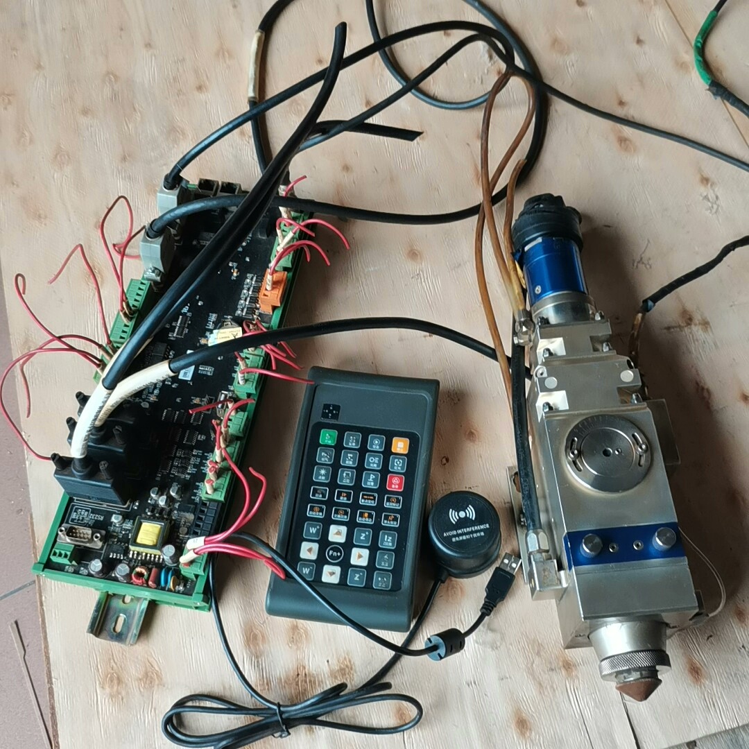 激光奥森板卡SC2000系统带放大器遥控器，和切割头，一套，