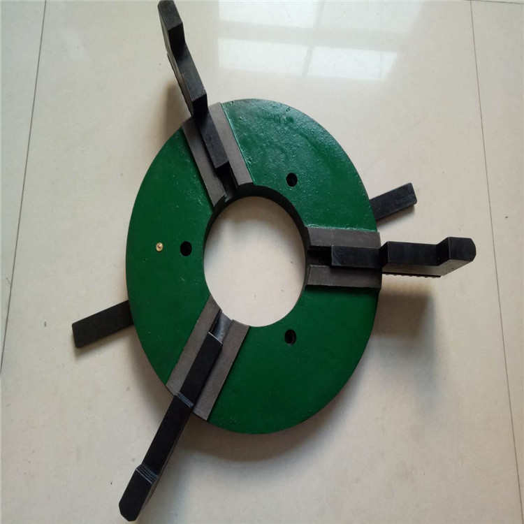 卡盘供应 定心通孔变位机爪卡盘手动自焊接厂家大卡盘三wp500管子