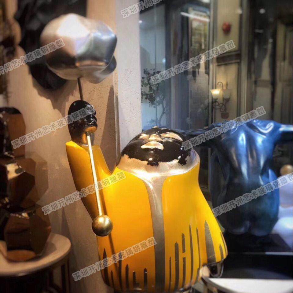 北欧现代轻奢抽象人物雕塑摆件售楼处酒店样板房客厅玄关软装饰品