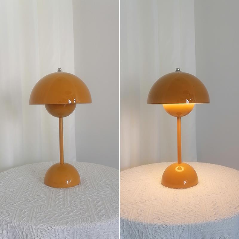 高档丹麦设计师款无书线U充电便捷 VP9S花苞床头书房B桌阅读装饰