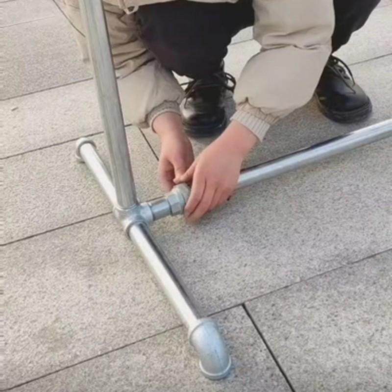 A947服装架展示架地摊落地晒被置地挂衣服单杆镀锌管服装店水管晾