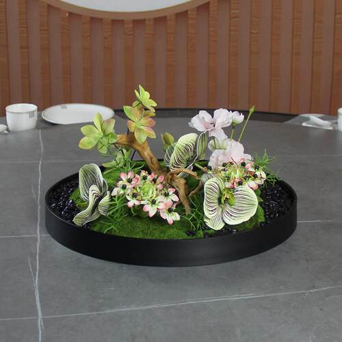 高级感餐桌花桌面摆件假花装饰品轻奢圆桌转盘中间摆花微景观盆景