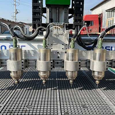 开料机鸿济新年狂欢7折优惠多头雕刻机一拖六红木家具浮雕机