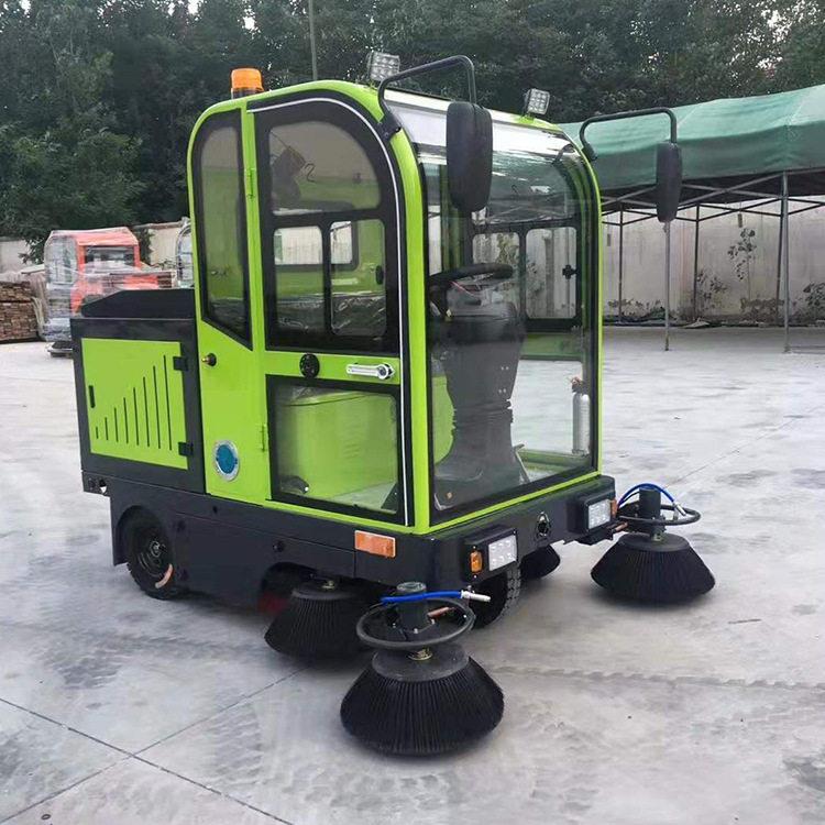 工业道路电动扫地车四轮五刷电动清扫车园区景区电动扫路车
