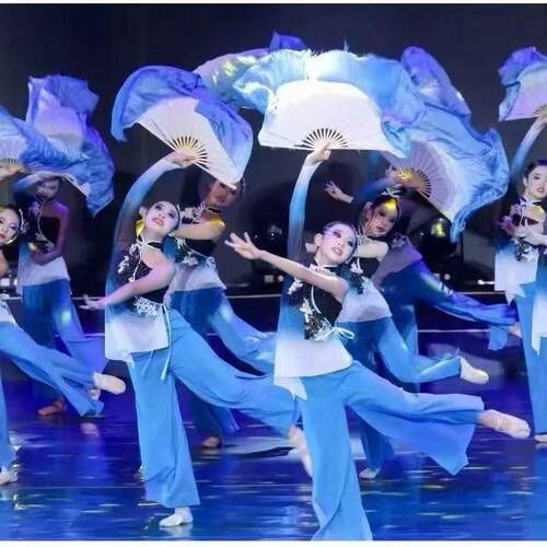 儿童一条大河舞蹈服古典舞演出服民族舞蹈女飘逸秧歌服扇子舞套装
