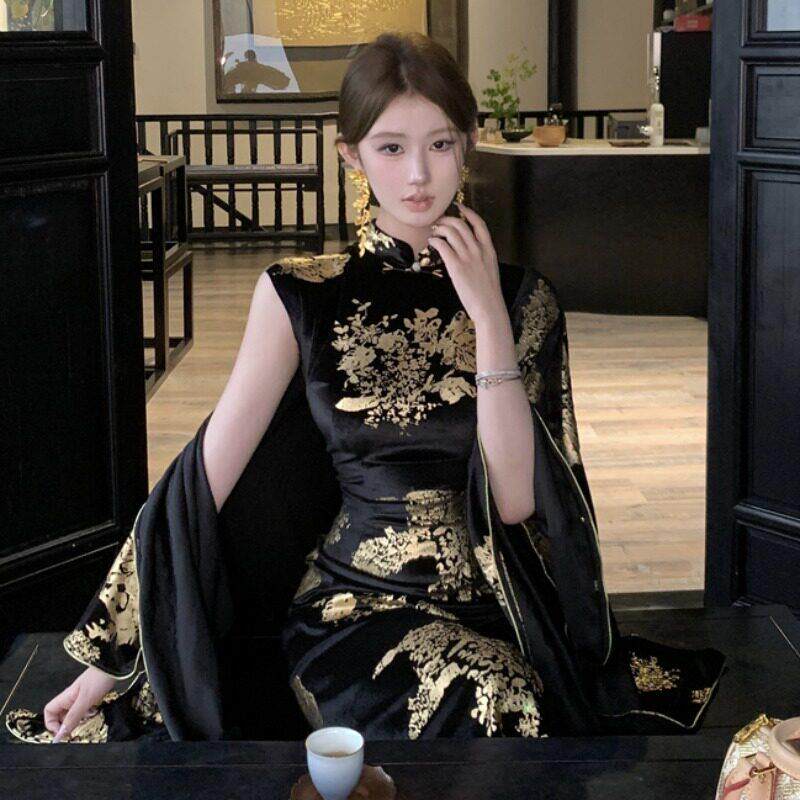 旗袍晚礼服女高级感气质秋冬年轻款闪闪亮烫金改良新中式连衣裙