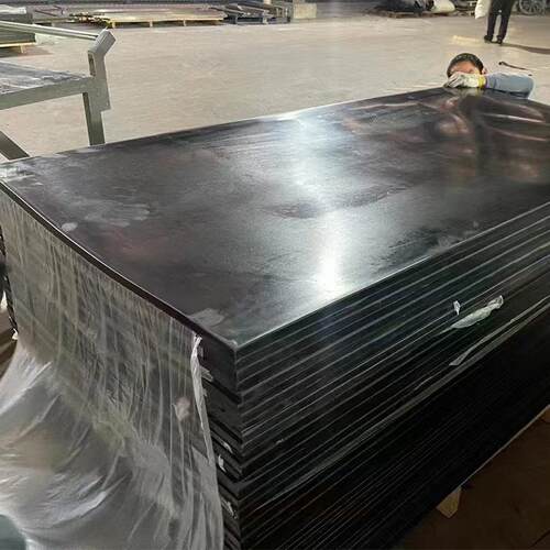 工业专用黑色橡胶板耐磨防滑地垫工厂车间仓库阻燃铺地材料橡胶垫