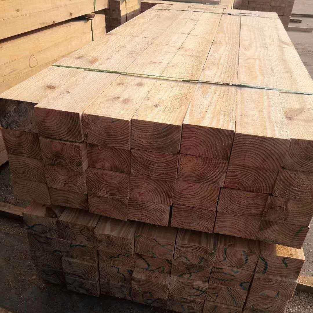 供应南方松防腐木碳化木建筑工程木方南方松古建圆柱刨光防腐处理