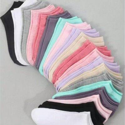 Womens Casual Solid Daily Random Crew Socks, Colorblock