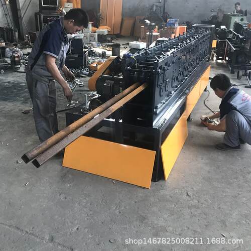 圆管变方管 旧架子管压方管机单模具压钢方管 直销圆管改方管设备