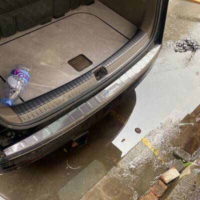 腾势D9改装碳专用纤维Gn000001迎宾踏碳纤纹后护门板内板槛条门坎