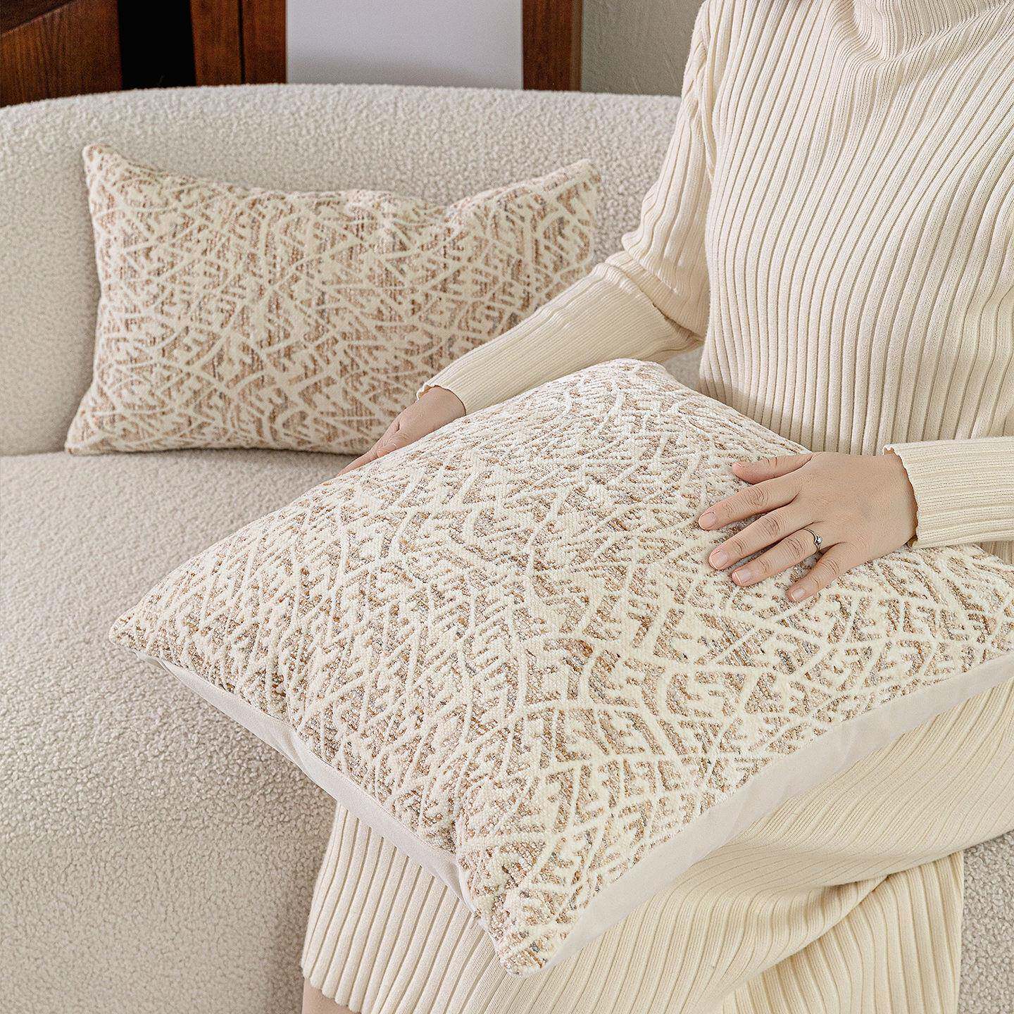 高端雪尼尔提花沙发抱枕抽象几何图案中古风客厅卧室软装装饰靠垫