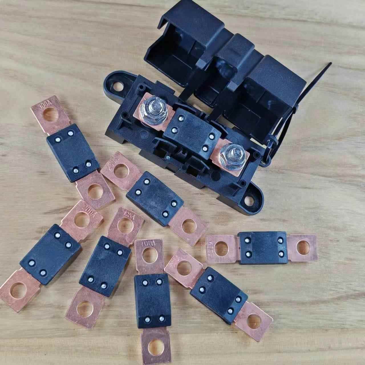 100A-500A汽车保险盒货车电瓶螺栓固定保险丝保险片主电源总保险