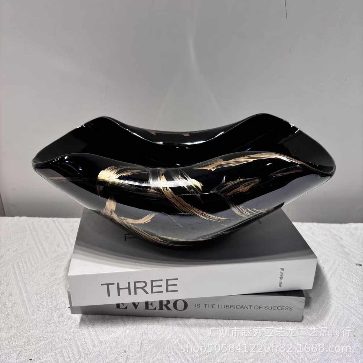 轻奢艺术手绘金线果盘高档客厅茶几撞色陶瓷收纳花器桌面装饰摆件