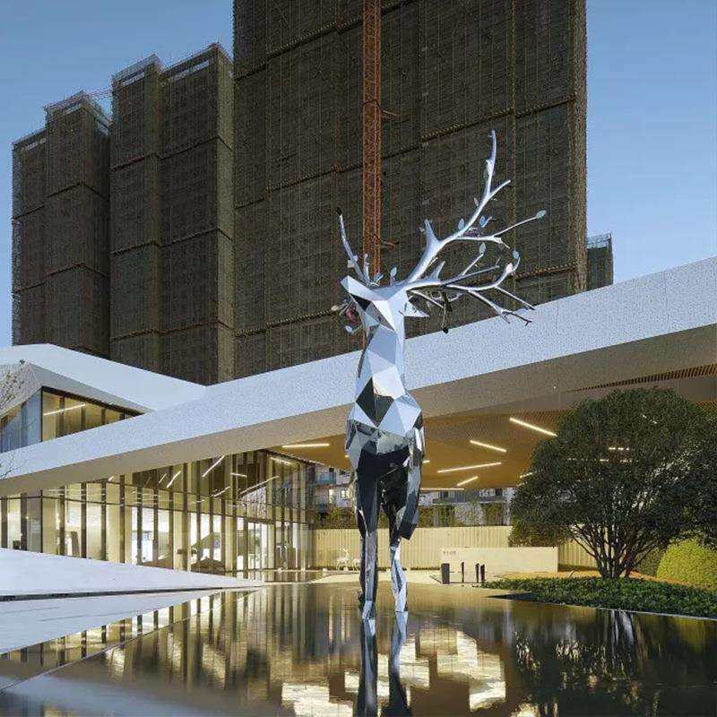 不锈钢雕塑厂家户外大型动物园林景观雕塑梅花鹿商场美陈IP摆件品