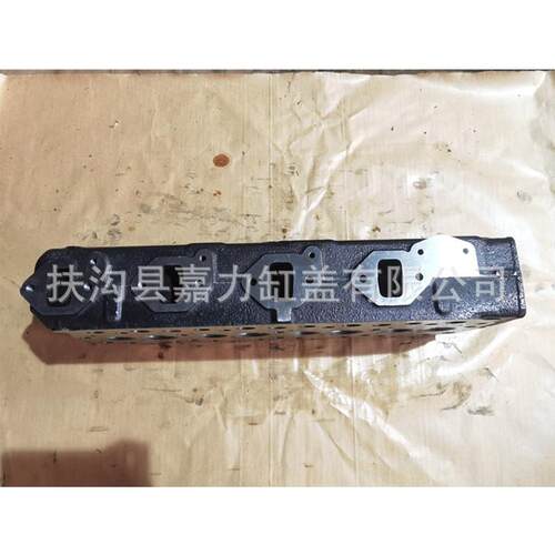 厂家直销发动机缸盖4D34 柴油发动机 四缸铸铁缸盖ME013300 4D34