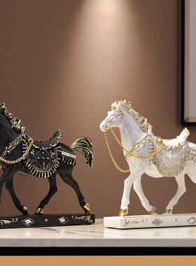 跨境热销轻奢树脂奔跑骏马摆件家居客厅办公桌面招财工艺品装饰品