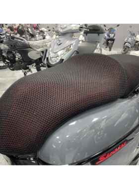 龙嘉维多利亚150i/250/300座垫套防晒隔热坐垫套摩托车蜂窝网座套