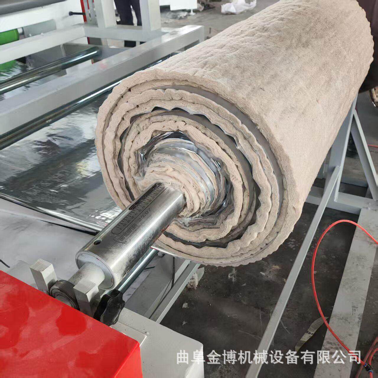 自带背胶铝箔保温棉复合机eva热胶XPS挤塑板铝膜复合机