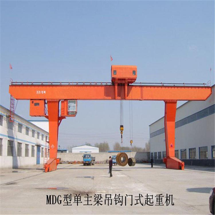 厂家供应16tL型单梁门式行车龙门架卷扬机通用门式起重机