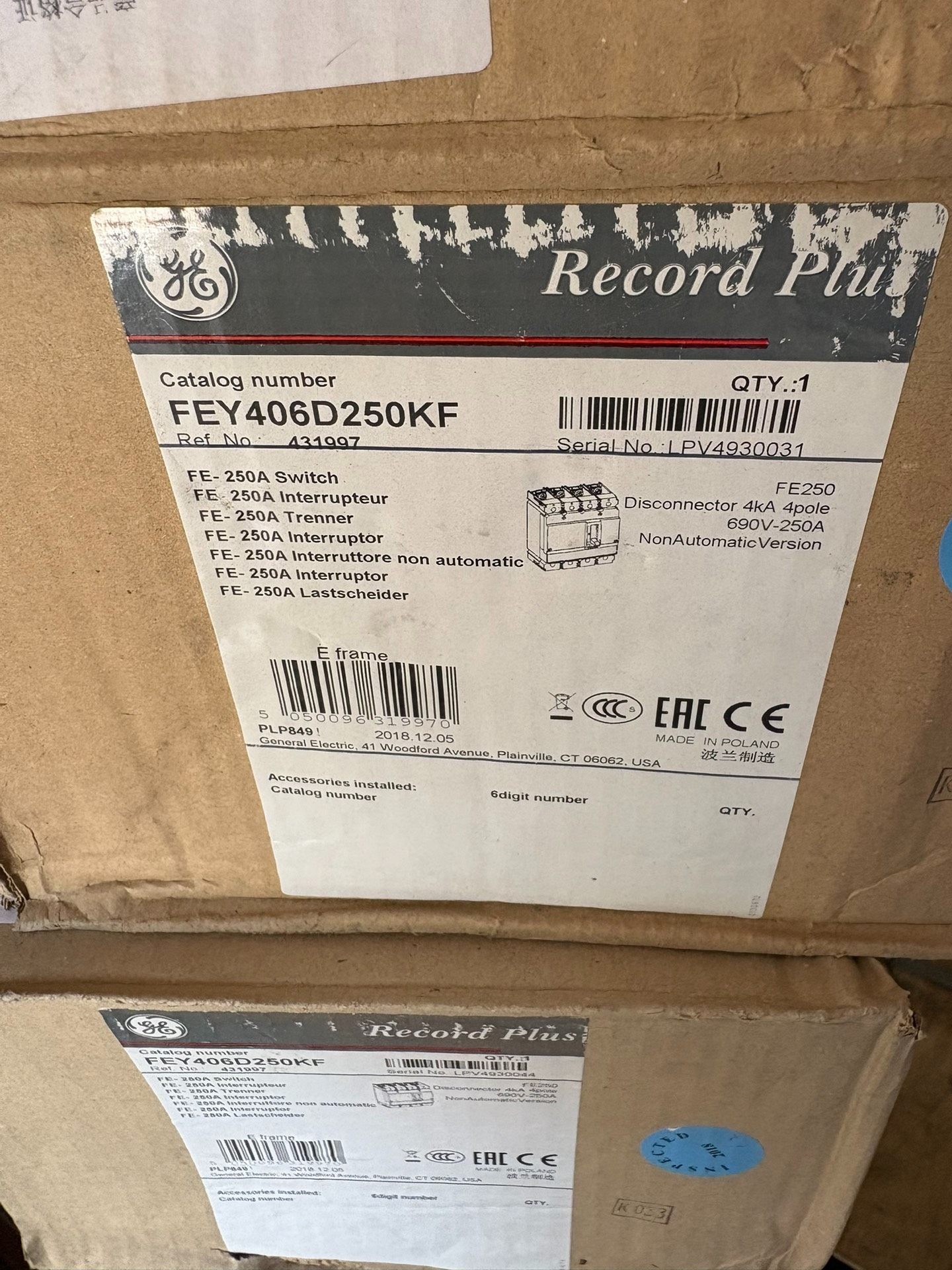 美国GE塑壳断路器FEY406D250KF、全新原装、波兰制