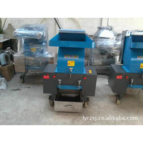 厂家供应10HP高效破碎机大型破碎机PC-400塑料破碎机