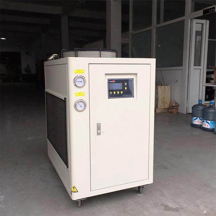 油冷机南通冷水机铜管压缩机工业高效水空调变频注塑机工业冷水机
