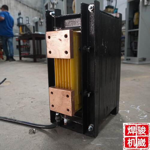 大量电阻焊机点焊机变压器滚焊机变压器对焊机铜线水冷变压器
