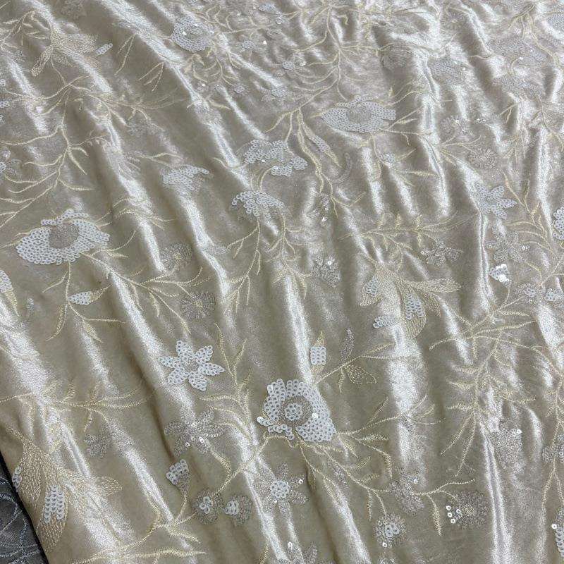 丝绒绣花面料亮片花朵新中式国风丝绒叠片绣花面料秋冬马甲外套布
