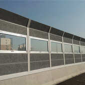 高速公路泡沫铝声屏障道路金属隔音屏障透明隔声板金属吸音板