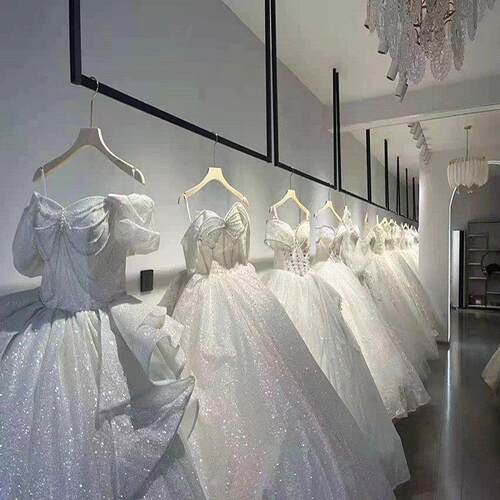 婚纱礼服展示架服装店上墙U型吊顶悬挂陈列衣架秀禾侧挂吊架壁挂