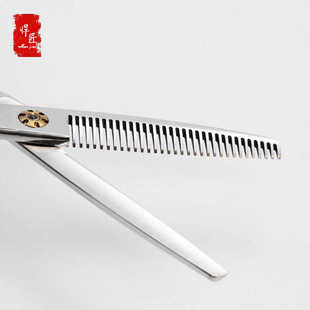 理发美发剪刀专业打薄平牙剪 厂家供货柳叶鱼剪发工具套装