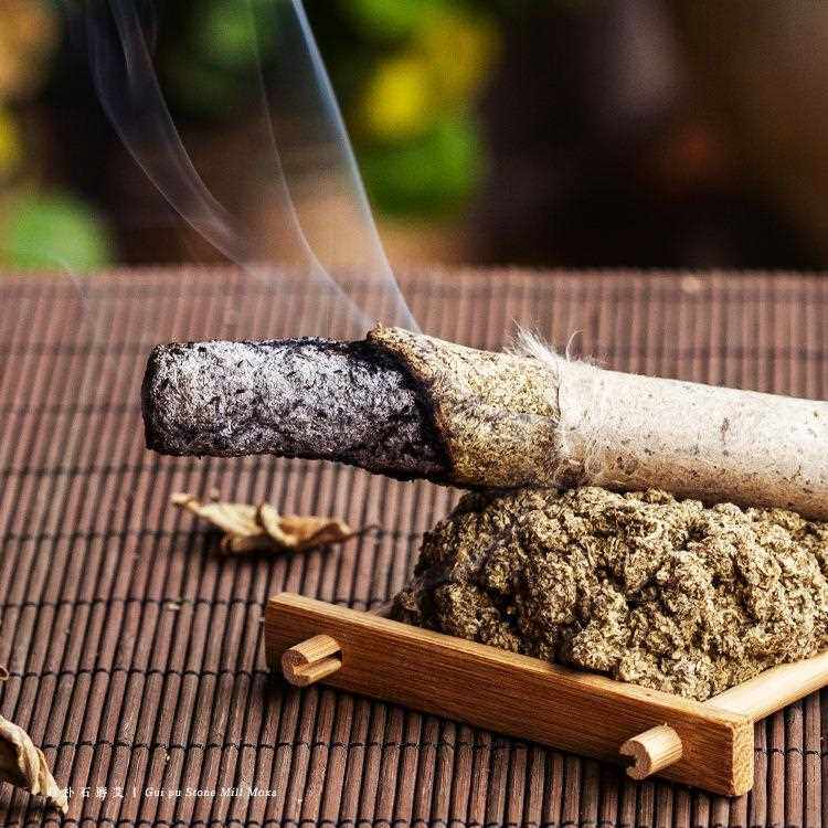 新款直销归朴2.0×22cm三年陈手工初级温灸纯艾绒艾条直供