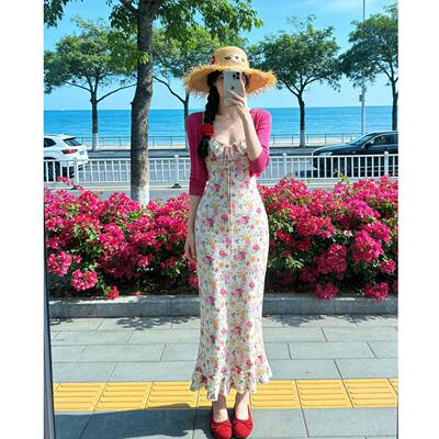 温柔漂亮玫瑰碎花吊带洋装女夏独特绝美掐腰包臀长裙开衫两件套